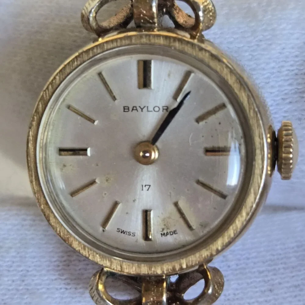 Vtg Ladies Baylor 17 Jewel Swiss Mechanical Watch Speidel For Parts Repair READ